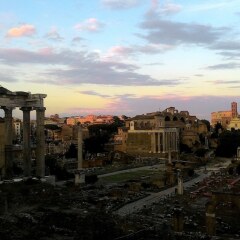 Отель Foro Romano Luxury Suites фото 2