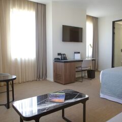 Hotel RIU Plaza Espana комната для гостей фото 14