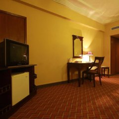 Crown Inn Пакистан, Карачи - отзывы, цены и фото номеров - забронировать отель Crown Inn онлайн удобства в номере