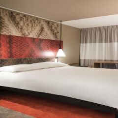 Отель Ibis Poznan Centrum Познань комната для гостей фото 5