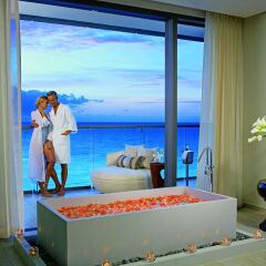 Отель Secrets The Vine Cancun - Adults Only - All Inclusive Мексика, Канкун - 1 отзыв об отеле, цены и фото номеров - забронировать отель Secrets The Vine Cancun - Adults Only - All Inclusive онлайн ванная фото 2