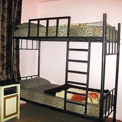 Cliff Hostel Амман бассейн