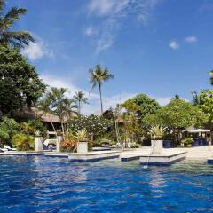 Отель Mercure Resort Sanur бассейн фото 2