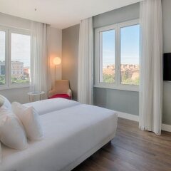 Отель NH Collection Roma Palazzo Cinquecento сейф в номере