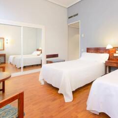 Hotel Madrid Gran Vía 25, managed by Meliá комната для гостей фото 2