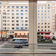 Отель Espahotel Gran Via вид на фасад фото 2