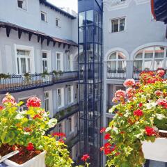 Baross City Hotel балкон