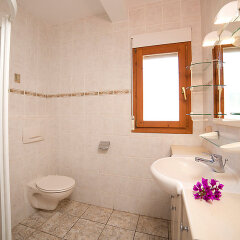 Отель Casa Lina - Three Bedroom Испания, Кальпе - отзывы, цены и фото номеров - забронировать отель Casa Lina - Three Bedroom онлайн ванная