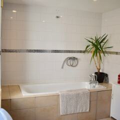 Отель 1 Bedroom Home in Central Brighton Брайтон ванная