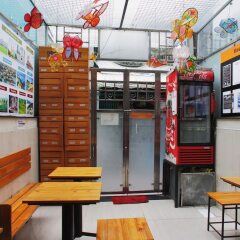 Отель Saigon Backpackers Hostel - Bui Vien Вьетнам, Хошимин - отзывы, цены и фото номеров - забронировать отель Saigon Backpackers Hostel - Bui Vien онлайн питание фото 2