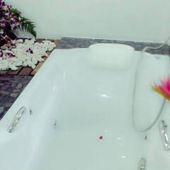 Отель The S.K.Y Resort спа
