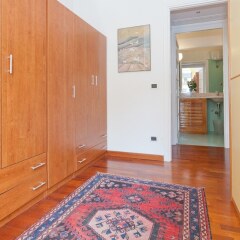 Отель Rental In Rome Pateras Flower комната для гостей фото 5