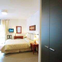 Отель ApartHotel Quadra Key Италия, Флоренция - 3 отзыва об отеле, цены и фото номеров - забронировать отель ApartHotel Quadra Key онлайн комната для гостей фото 6