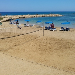 The Golden Coast Beach Hotel спортивное сооружение