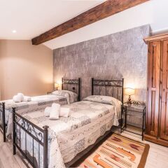 Отель A Few Steps to The Duomo Elegant 2BD Apt Италия, Флоренция - отзывы, цены и фото номеров - забронировать отель A Few Steps to The Duomo Elegant 2BD Apt онлайн комната для гостей фото 3