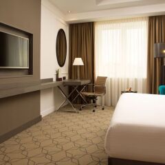 Гостиница DoubleTree by Hilton Kazan City Center 4* Стандартный номер с двуспальной кроватью фото 8