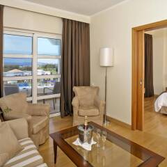 Отель Neptune Hotels Resort and Spa Греция, Калимнос - отзывы, цены и фото номеров - забронировать отель Neptune Hotels Resort and Spa онлайн комната для гостей фото 2