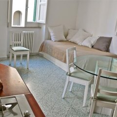 Отель Casa Odegitria Бари комната для гостей фото 2