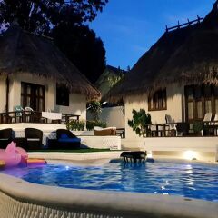Отель Clear View Resort бассейн