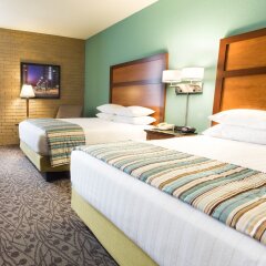Отель Drury Inn & Suites Atlanta Morrow комната для гостей фото 5