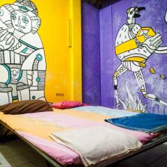 The Overstay Hostel фото 7