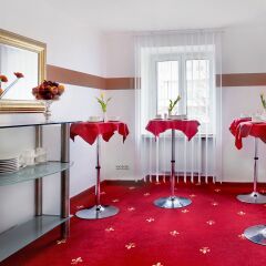 Отель TIPTOP Hotel Burgschmiet Garni Германия, Нюрнберг - отзывы, цены и фото номеров - забронировать отель TIPTOP Hotel Burgschmiet Garni онлайн помещение для мероприятий