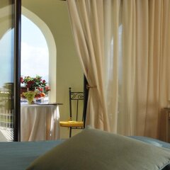 Отель Costa Hotel Италия, Помпеи - отзывы, цены и фото номеров - забронировать отель Costa Hotel онлайн удобства в номере фото 2