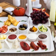 The Monard Hotel в номере
