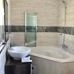 The Clan Guest House in Maseru, Lesotho from 60$, photos, reviews - zenhotels.com bathroom photo 2