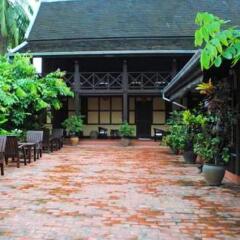 Отель Villa Lao Wooden House фото 8