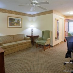 Country Inn & Suites by Radisson, Albertville, MN in Albertville, United States of America from 149$, photos, reviews - zenhotels.com guestroom photo 2
