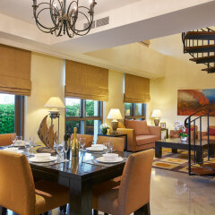 Отель Orchard Parksuites питание фото 2
