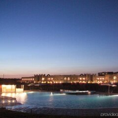 Отель Doubletree By Hilton Acaya Golf Resort Верноле бассейн