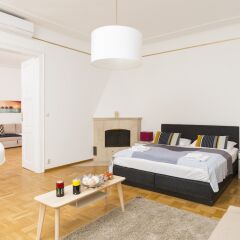 Отель De Luxe Suite Staatsoper by Welcome2Vienna Австрия, Вена - отзывы, цены и фото номеров - забронировать отель De Luxe Suite Staatsoper by Welcome2Vienna онлайн комната для гостей