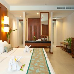 Отель Rawai Palm Beach Resort Таиланд, Пхукет - 2 отзыва об отеле, цены и фото номеров - забронировать отель Rawai Palm Beach Resort онлайн комната для гостей фото 4