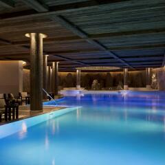 Отель The Alpina Gstaad бассейн фото 2
