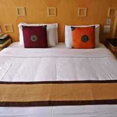 Отель Smart Suites Bangkok Бангкок сейф в номере