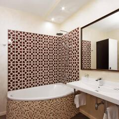 Гостиница CityApartments Печерск Украина, Киев - отзывы, цены и фото номеров - забронировать гостиницу CityApartments Печерск онлайн ванная фото 2