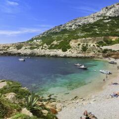 Отель Pullman Marseille Palm Beach пляж