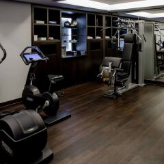 Hotel Schweizerhof Bern & THE SPA фитнесс-зал фото 3