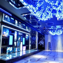 Ceramics International Hotel бассейн