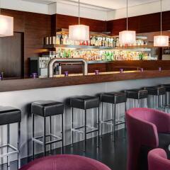 Отель IntercityHotel Hamburg Hauptbahnhof гостиничный бар