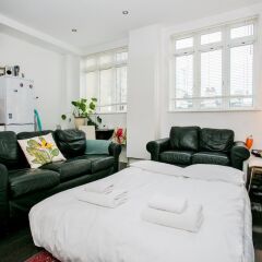 Отель Central Modern Apartment Великобритания, Лондон - отзывы, цены и фото номеров - забронировать отель Central Modern Apartment онлайн комната для гостей фото 3