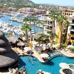 Отель Marina Fiesta Resort & Spa бассейн фото 2