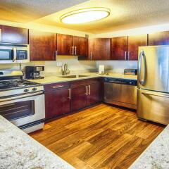 Апартаменты The View Apartment в номере