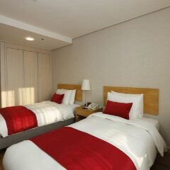 Отель Ramada by Wyndham Seoul Dongdaemun Сеул комната для гостей фото 5