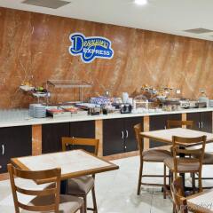 Отель Holiday Inn Express Santa Fe Мехико питание