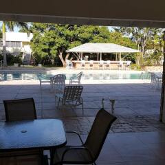 Отель Casa Marina Montego Bay at Seawind гостиничный бар