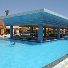 The Club Golden 5 Hotel & Resort бассейн