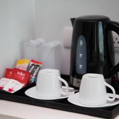 Отель The Bloc Hotel Таиланд, Пхукет - 1 отзыв об отеле, цены и фото номеров - забронировать отель The Bloc Hotel онлайн удобства в номере